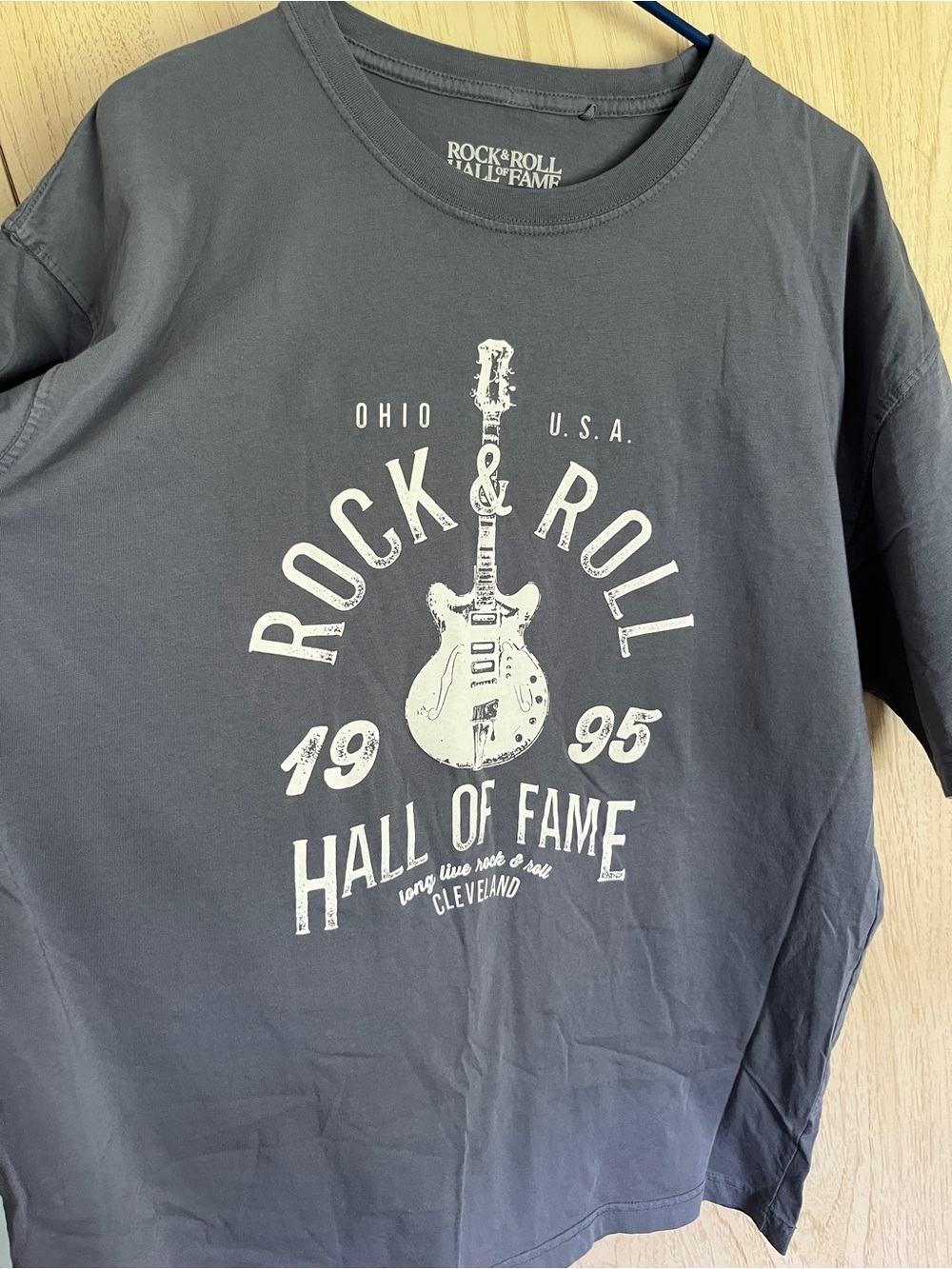 Rock & Roll Hall of Fame Ohio Genuine T-Shirt Sz XL